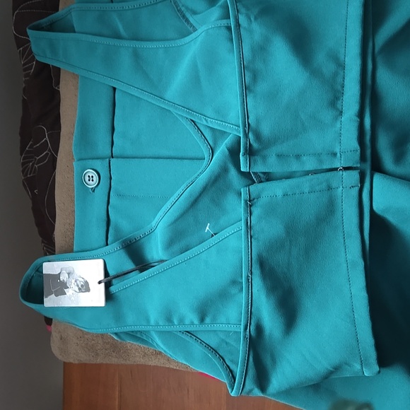 Short & top BNWT - Picture 3 of 4